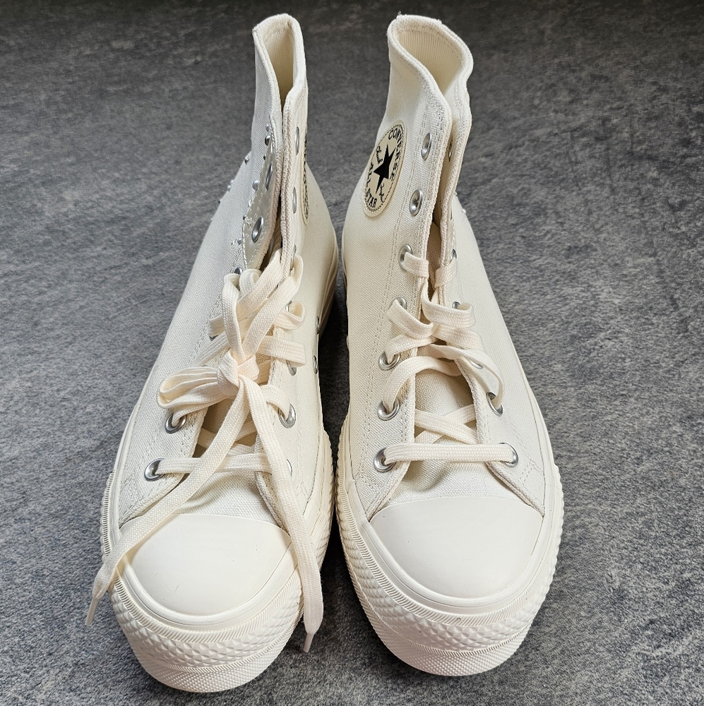 NWT Chuck Taylor All Star Lift Platform Pearls & Studs - Picture 13 of 16
